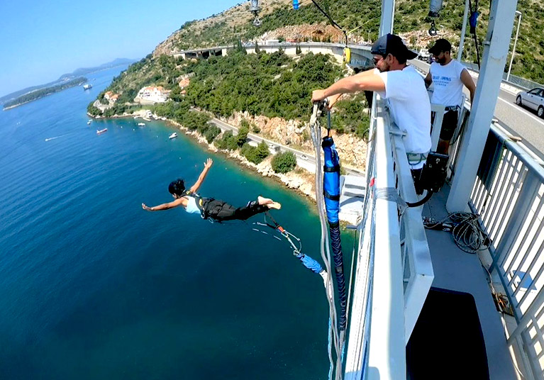 Bungee jumping u Dubrovniku slika